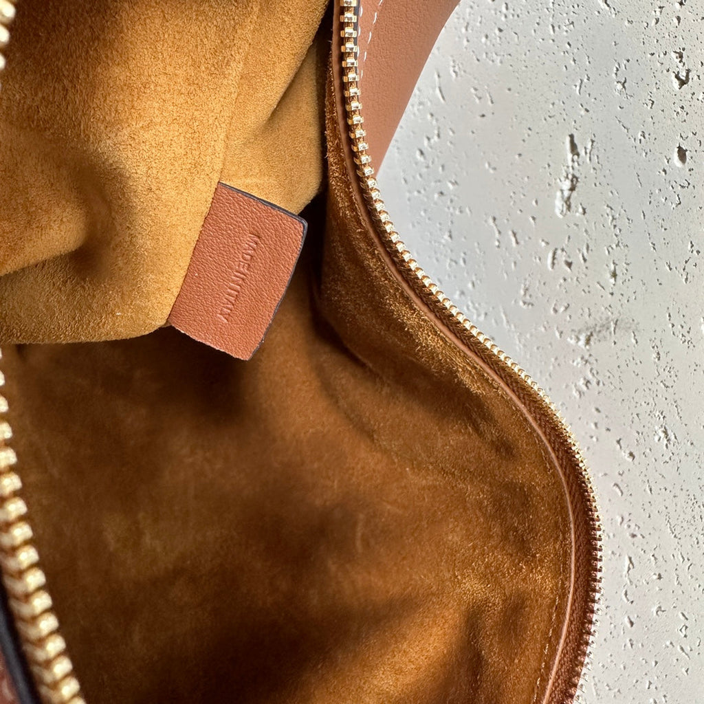 CELINE MEDIUM 30 HELO脧SE BAG CUIR TRIOMPHE IN BRONZE BROWN SUPPLE CALFSKIN