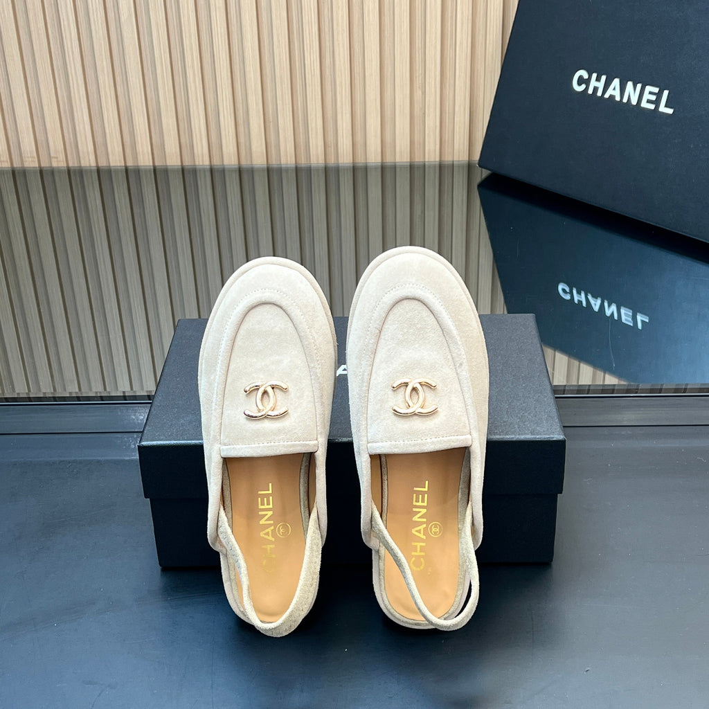 CHANEL 25S BACK STRAP MULE 15MM IN IVORY SUEDE GOLD HARDWRE