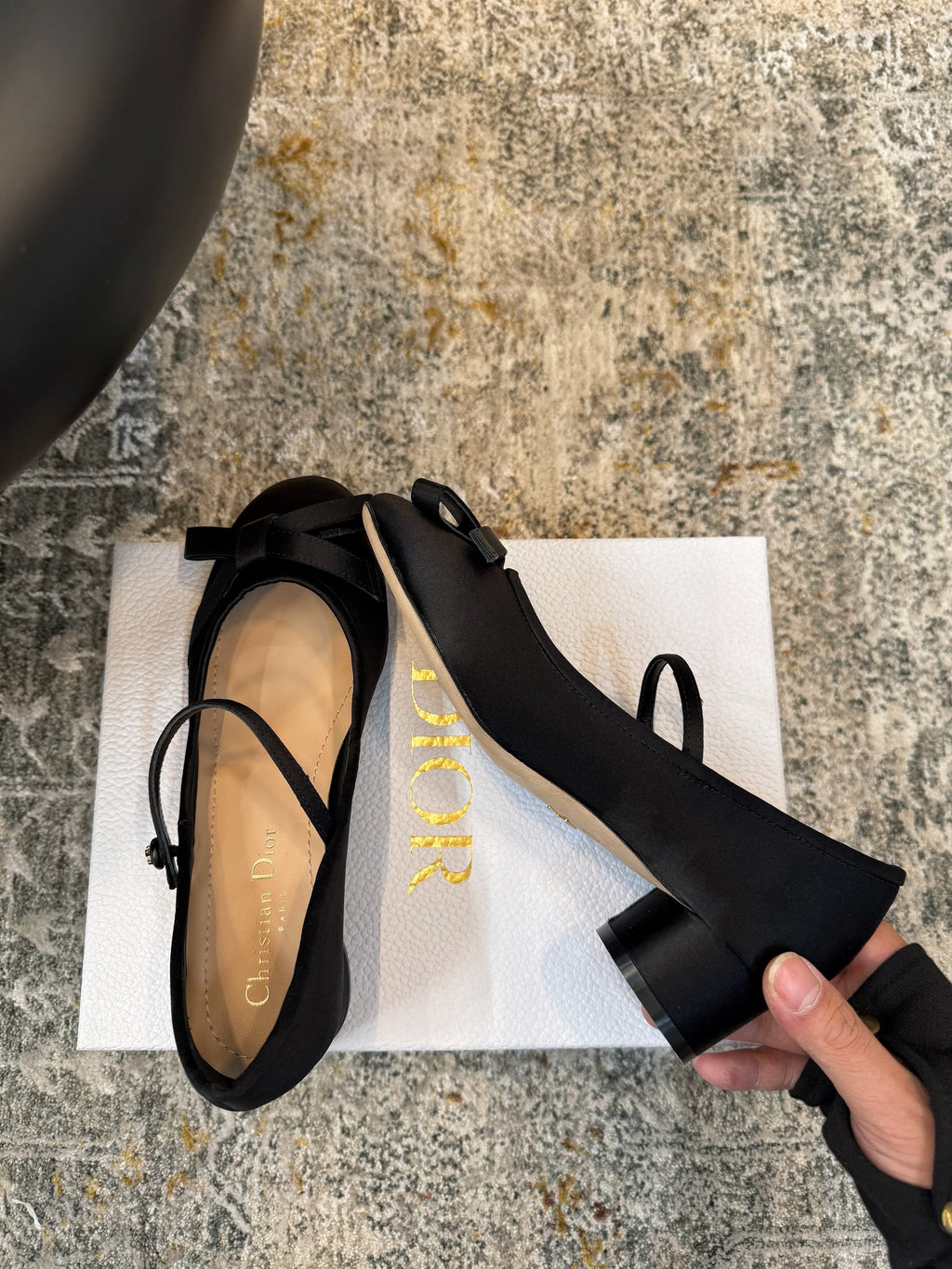 DIOR 25S LOVELY鈥慏 BALLET FLAT 45MM IN BLACK SATIN