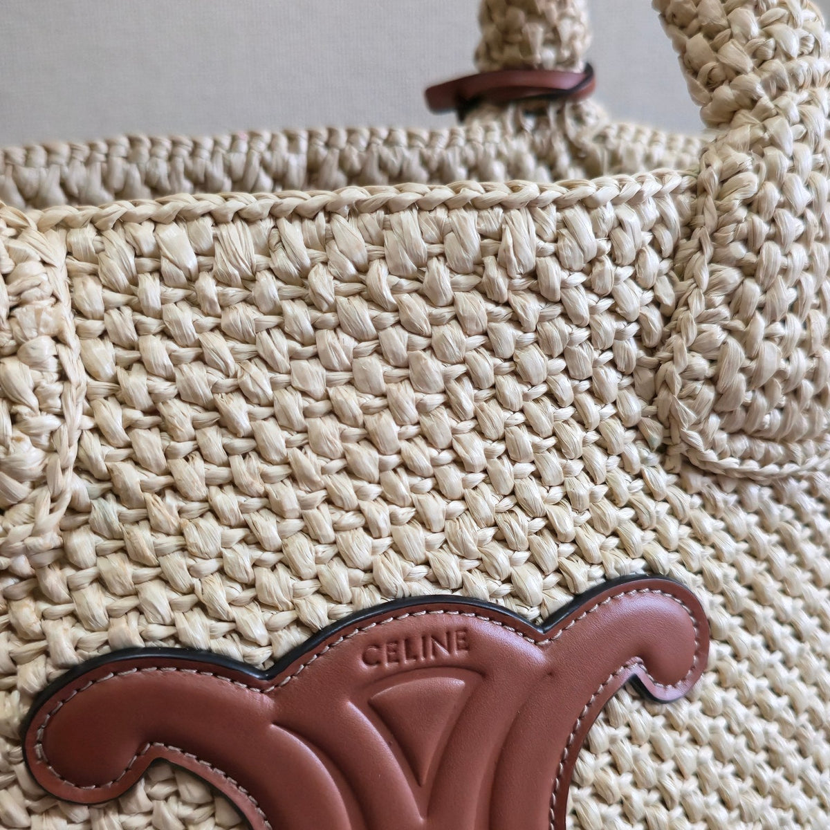 CELINE BAG TRIOMPHE 23 IN LIGHT BEIGE RAFFIA
