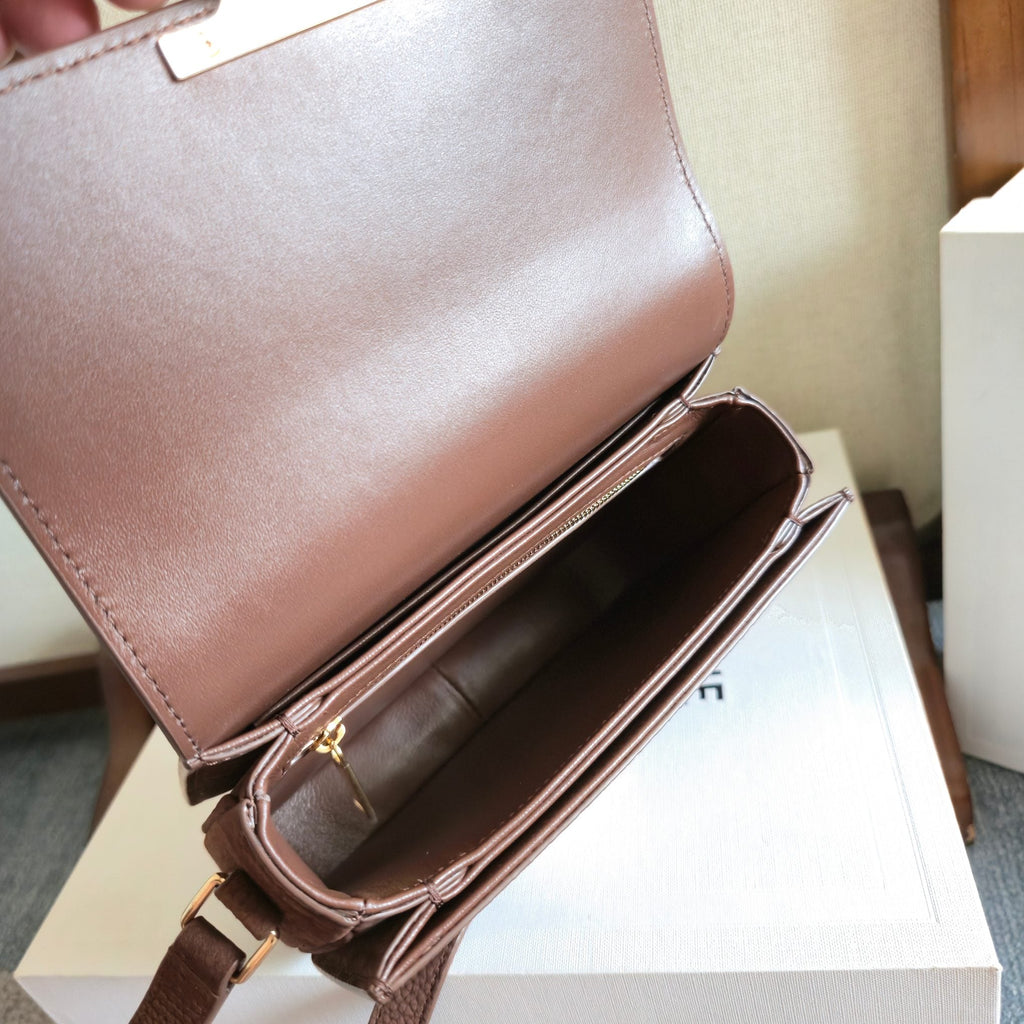 CELINE 25S TEEN TRIOMPHE BAG 18MM IN DARK BROWN GRAINED NUBUCK CALFSKIN
