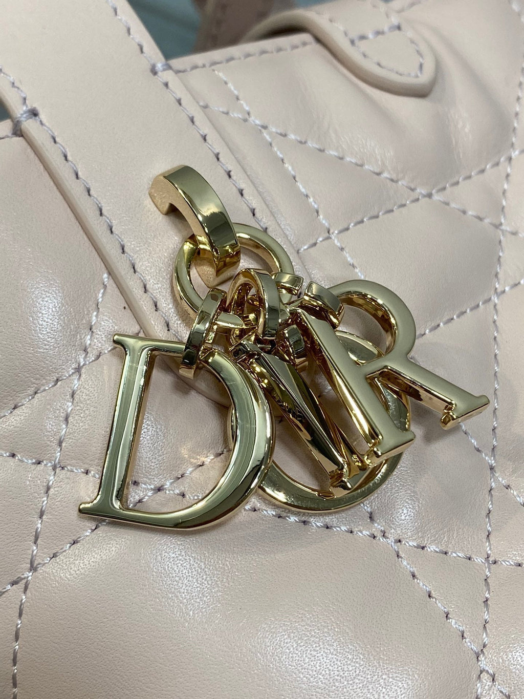 DIOR 25S ALWAYS MINI BAG 13 IN LIGHT PINK MACROCANNAGE CALFSKIN GOLD HARDWRE