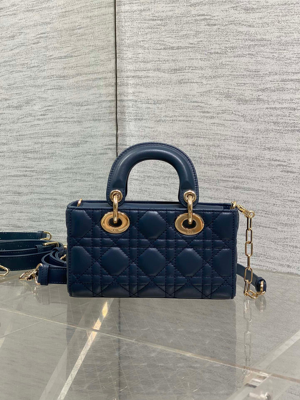 DIOR 25S SMALL LADY D鈥慗OY BAG 19 IN DARK BLUE CANNAGE CALFSKIN GOLD HARDWRE