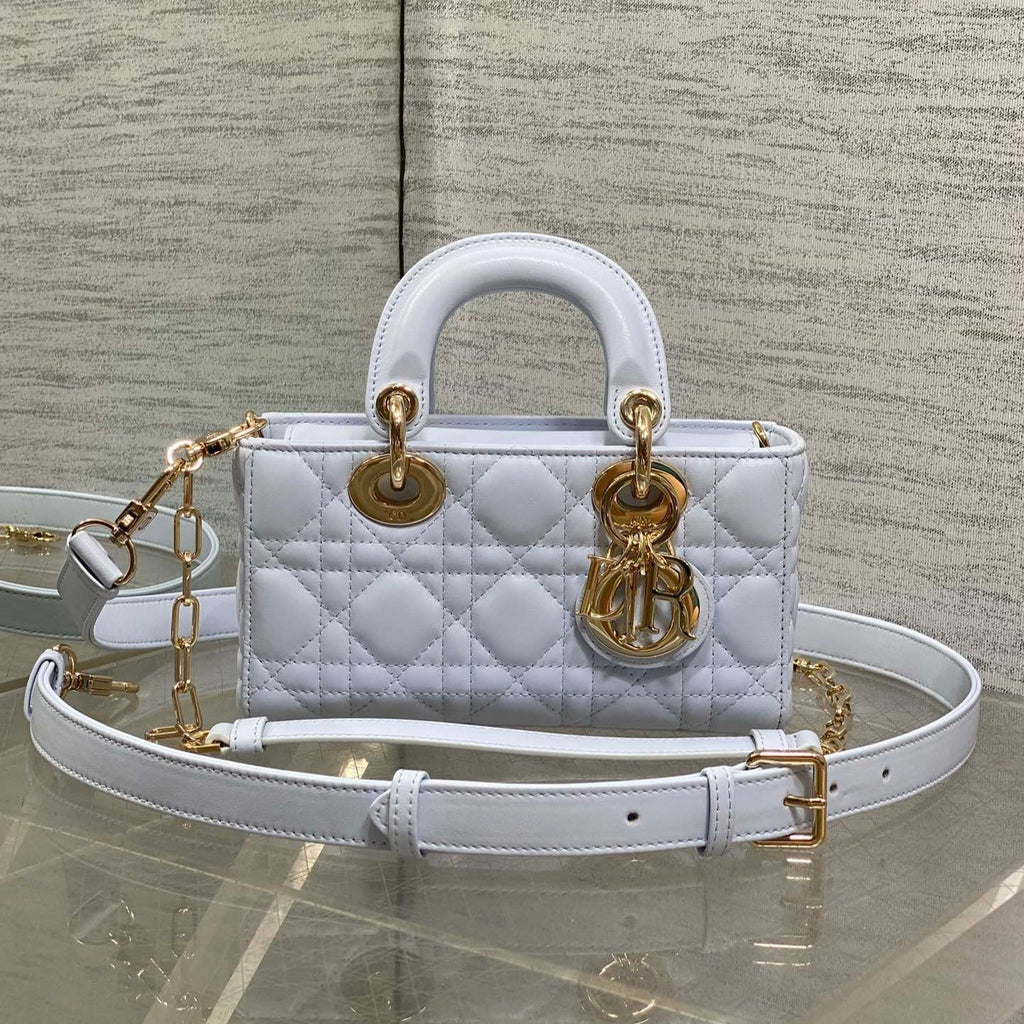 DIOR 25S SMALL LADY D鈥慗OY BAG 19 IN LIGHT BLUE CANNAGE CALFSKIN GOLD HARDWRE