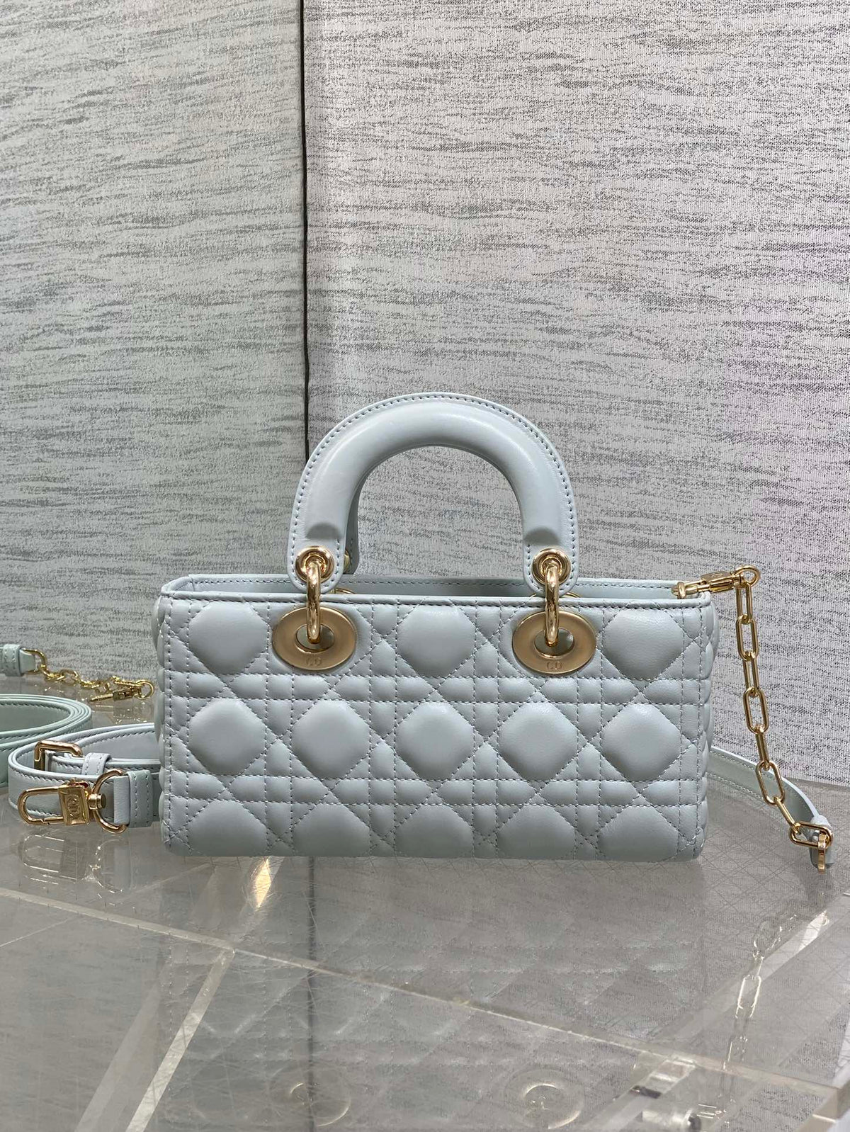 DIOR 25S SMALL LADY D鈥慗OY BAG 22 IN SHIRT BLUE CALFSKIN GOLD HARDWRE