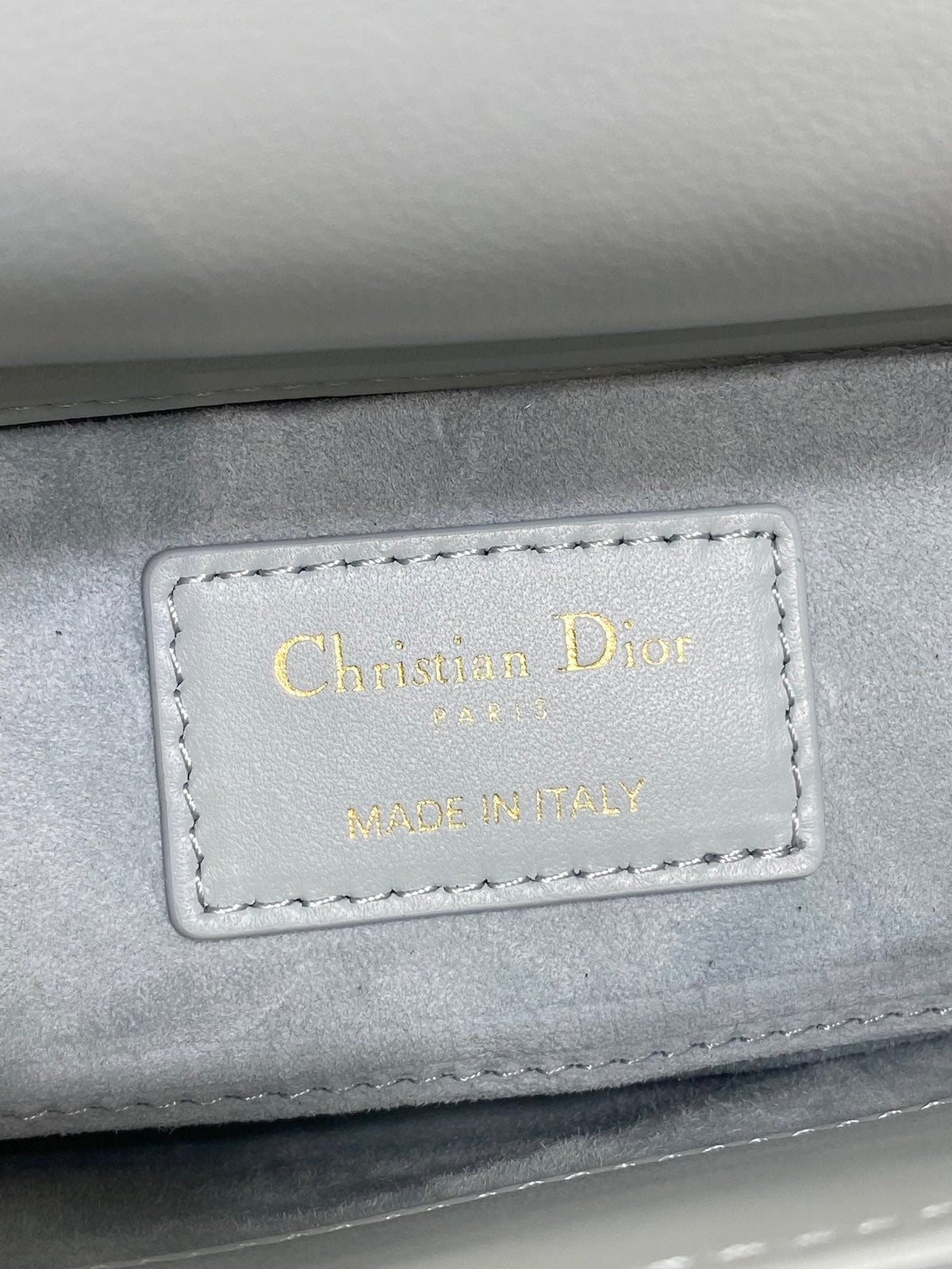 DIOR 25S SMALL LADY D鈥慗OY BAG 22 IN SHIRT BLUE CALFSKIN GOLD HARDWRE