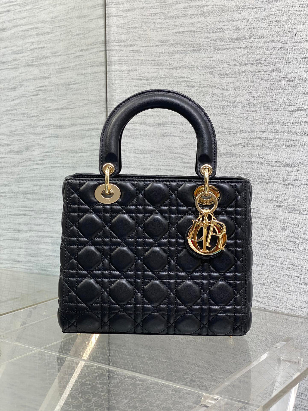 DIOR 25S MEDIUM LADY BAG 24 IN BLACK CALFSKIN GOLD HARDWRE