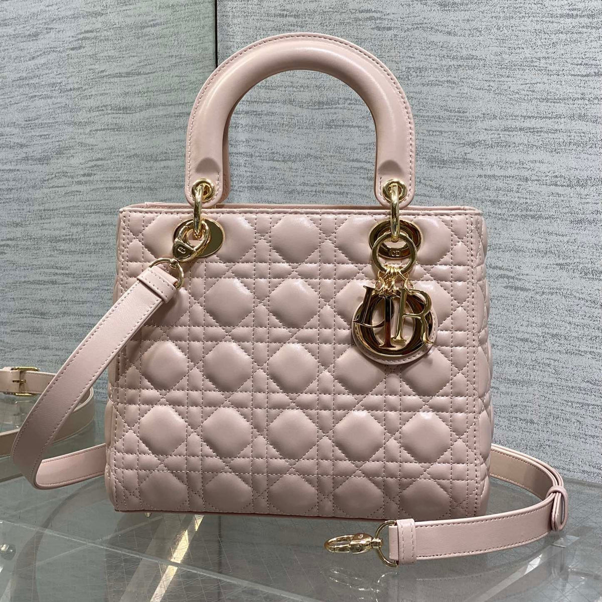 DIOR 25S MEDIUM LADY BAG 24 IN PINK CALFSKIN GOLD HARDWRE