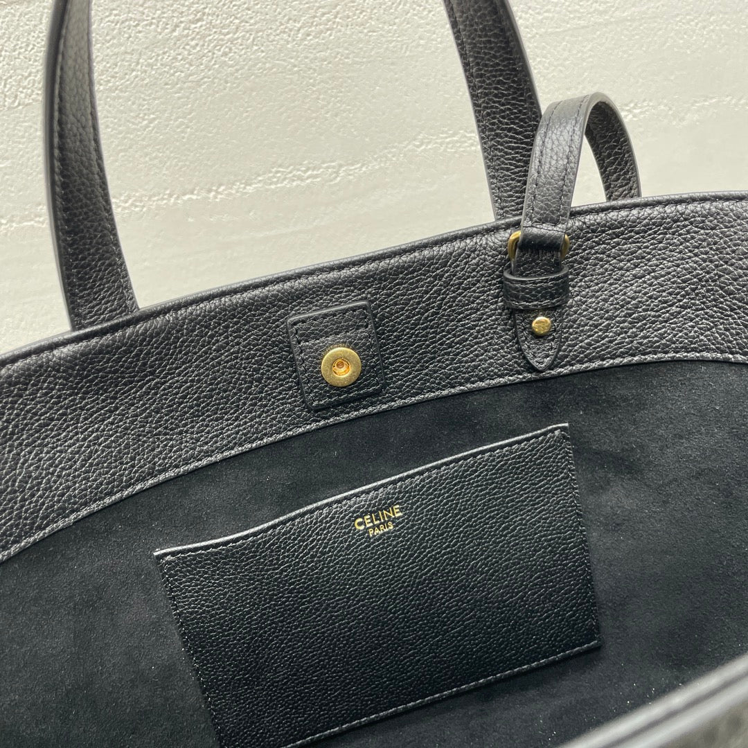 CELINE MINI CABAS ANA脧S CUIR TRIOMPHE 21 IN BLACK GRAINED CALFSKIN