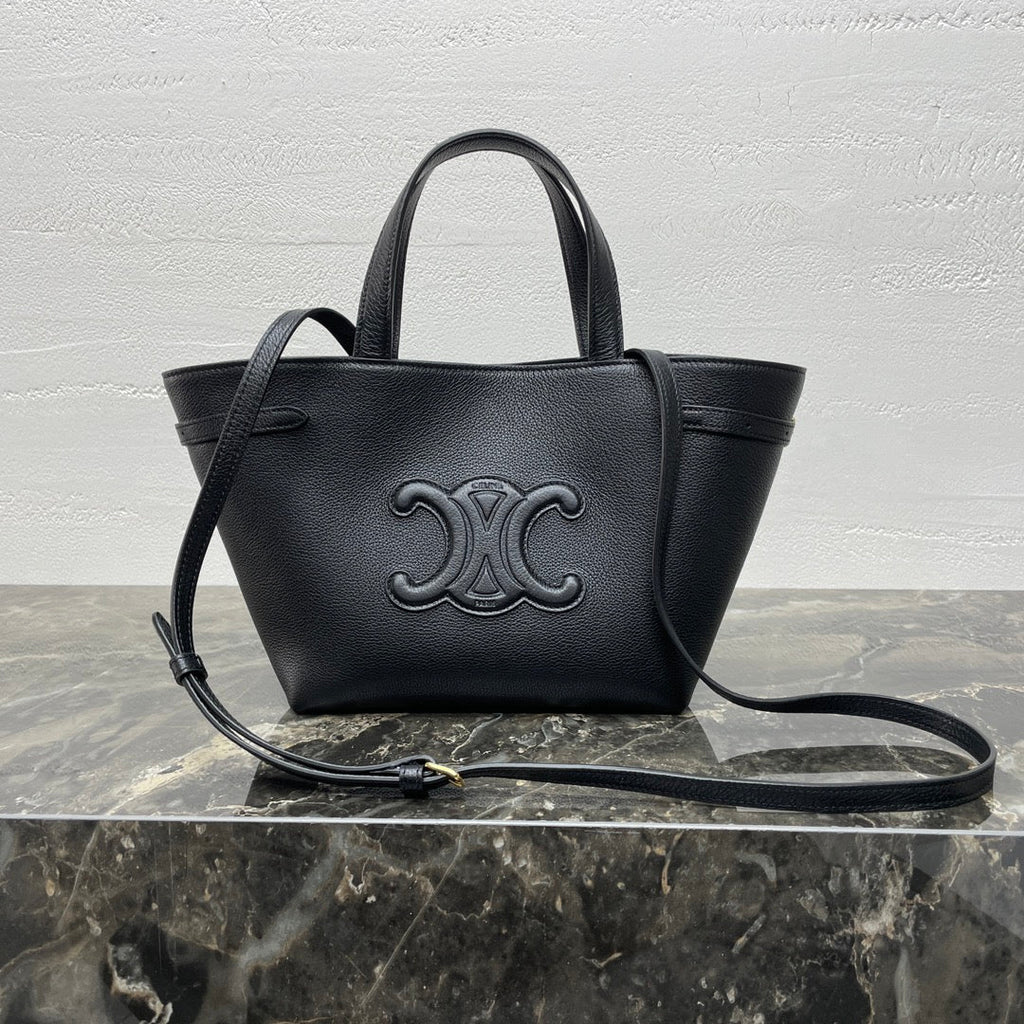 CELINE MINI CABAS ANA脧S CUIR TRIOMPHE 21 IN BLACK GRAINED CALFSKIN