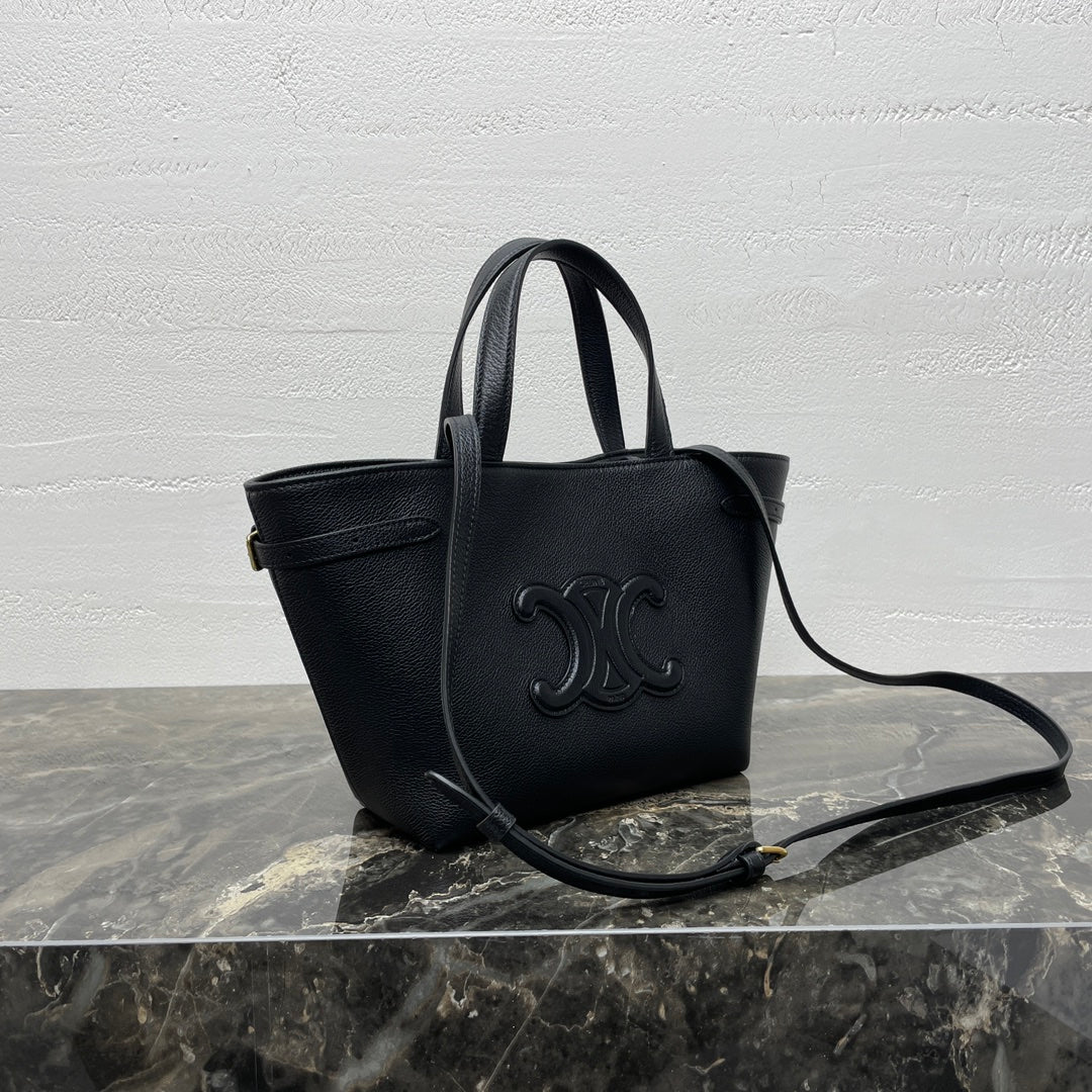 CELINE MINI CABAS ANA脧S CUIR TRIOMPHE 21 IN BLACK GRAINED CALFSKIN