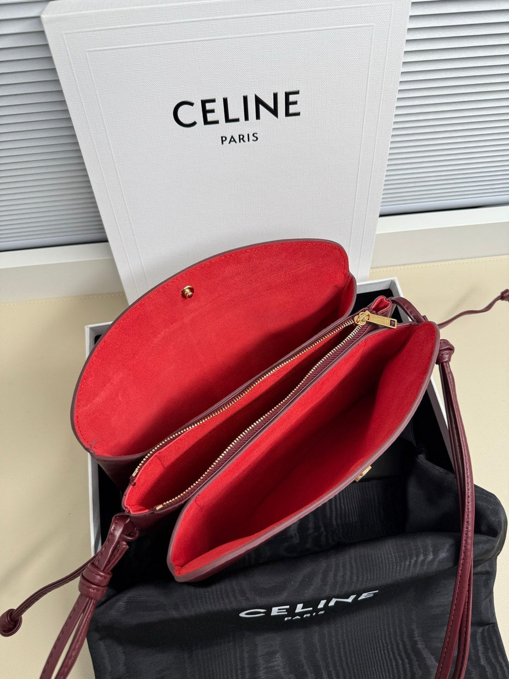 CELINE 25S TRIO FLAP 22MM IN DARK RED SMOOTH LAMBSKIN GOLD HARDWARE