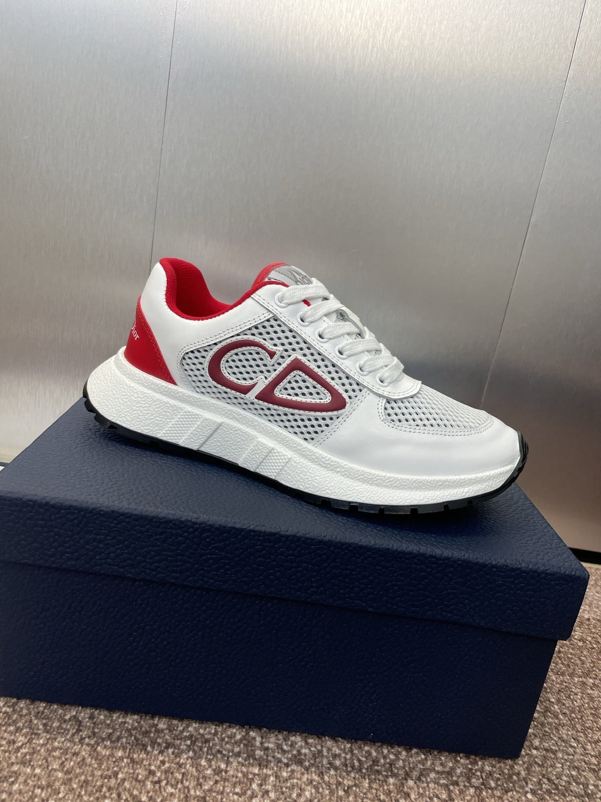 DIOR 25S D-RUN'N COUPLE SNEAKERS IN WHITE RED CALFSKIN AND MESH