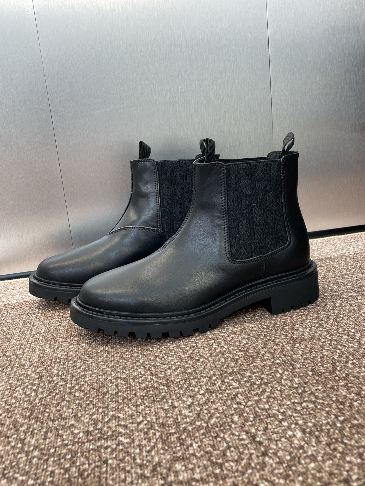 DIOR 25S D-QUEST CHELSEA ANKLE BOOTS 25MM IN BLACK CALFSKIN AND CANVAS